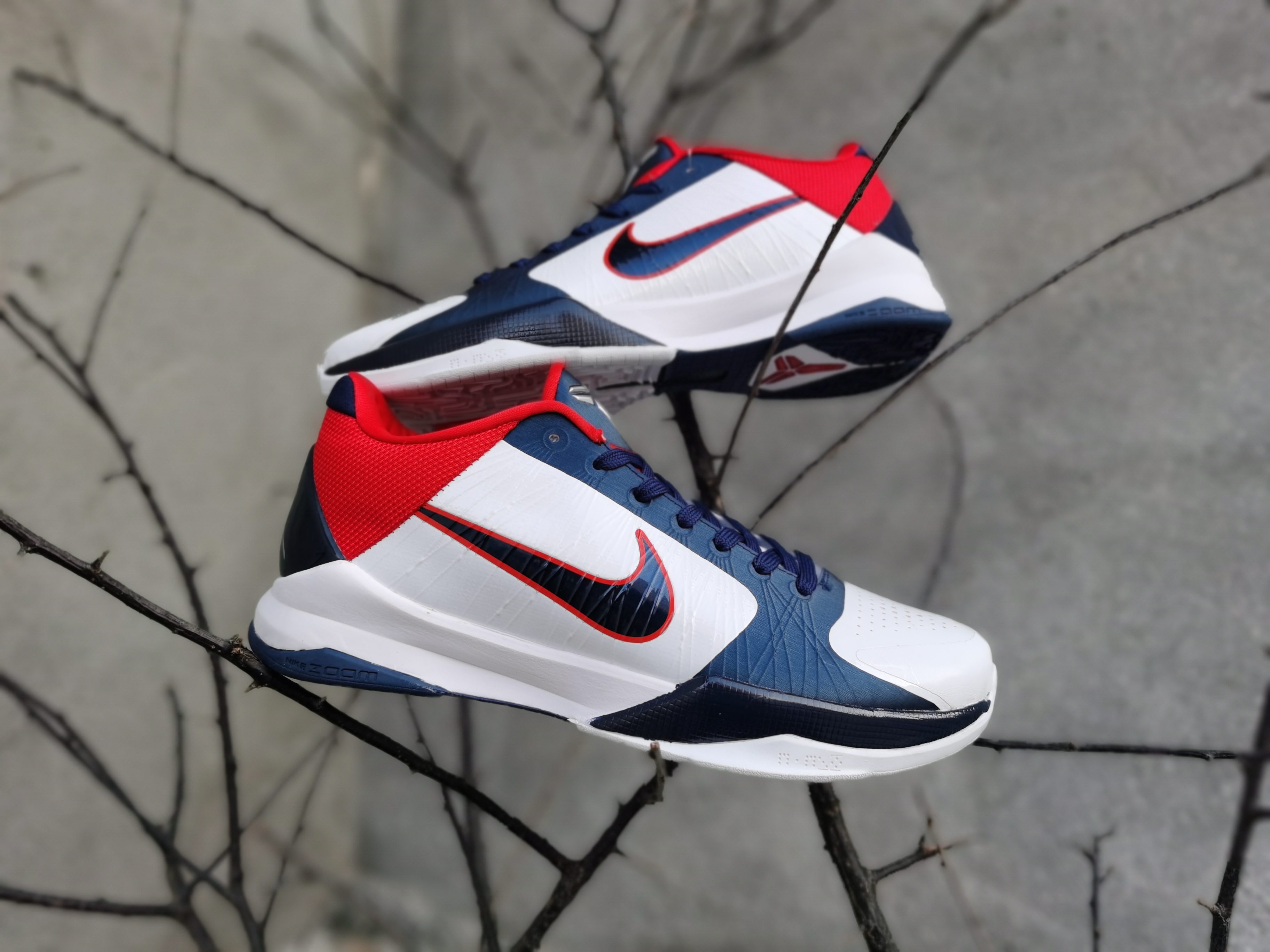 2020 Nike Kobe Bryant V White Blue Red - Click Image to Close